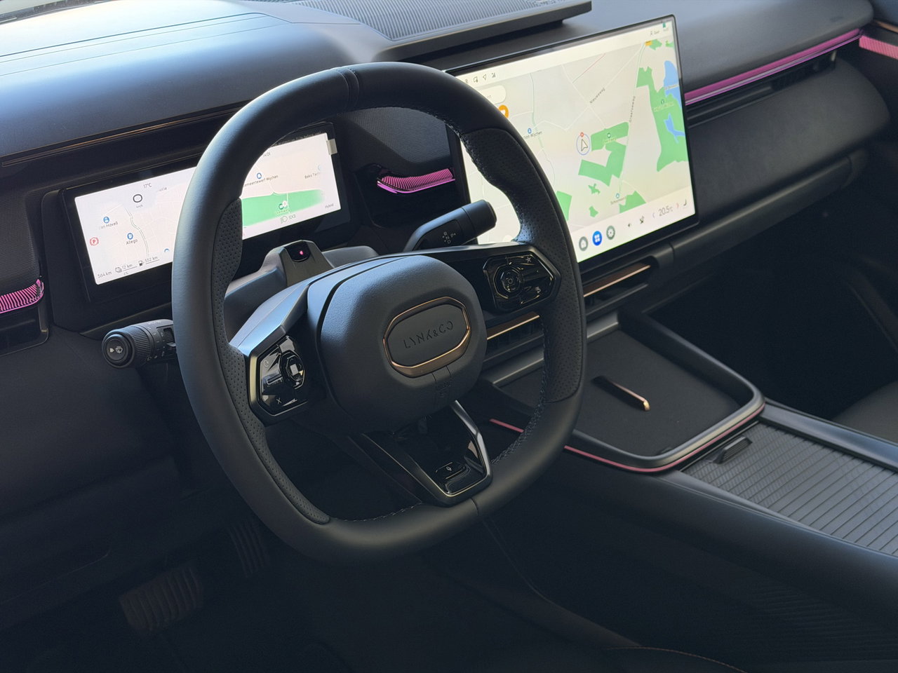 Lynk & Co 08