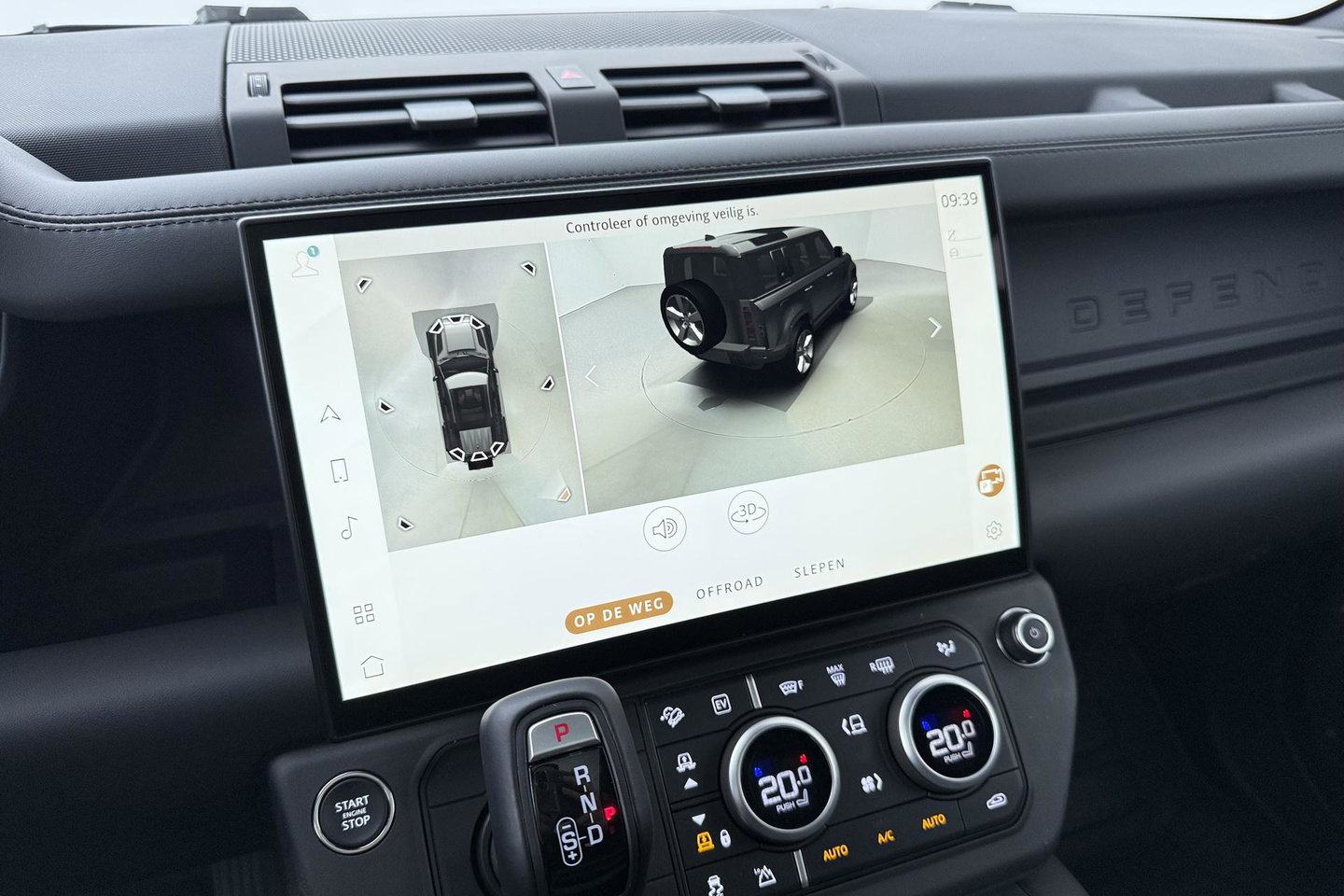 Land Rover Defender 110 P300e X-Dynamic HSE | Luchtvering | Stoelventilatie | Trekhaak | 360° Camera | Meridian | Stoel+Stuurverwarming | ACC