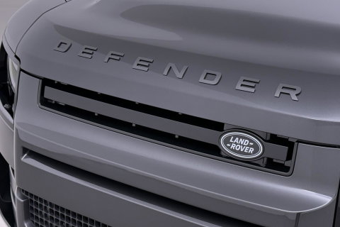 Land Rover Defender 110 P300e X-Dynamic HSE | Luchtvering | Stoelventilatie | Trekhaak | 360° Camera | Meridian | Stoel+Stuurverwarming | ACC