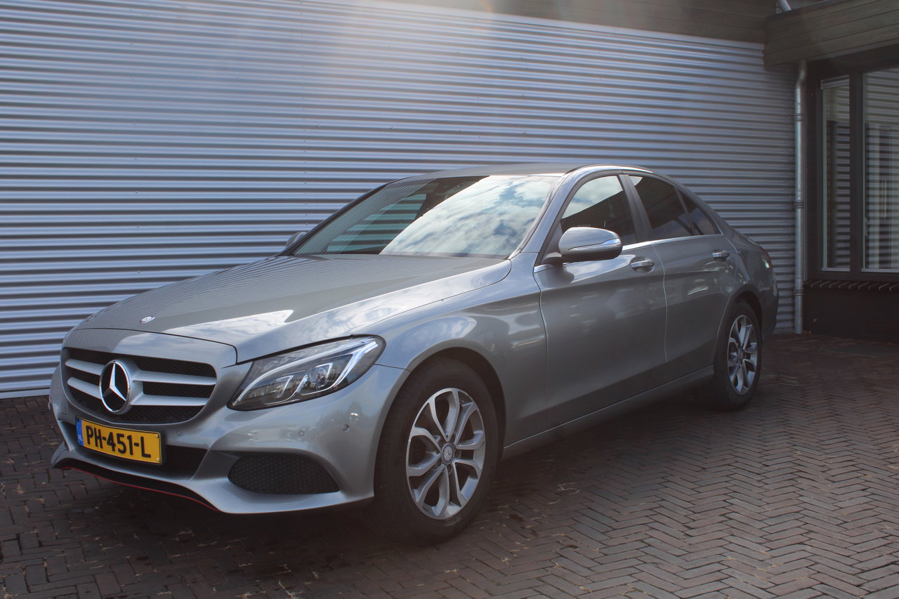 Mercedes-Benz C-Klasse