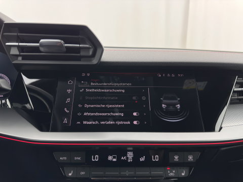 Audi A3 Limousine 30 TFSI S edition S-Line (INCL.BTW) Aut. *LEATHER | MATRIX-LED | HEATED-SPORTSEATS | ADAPTIVE-CRUISE | CAMERA | DIGI-COCKPIT | NAVI-FULLMAP | PRIVACY-GLASS | AMBIENT-LIGHT | SHIFT-PADDLES | ECC | PDC | 18''ALU*