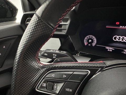 Audi A3 Limousine 30 TFSI S edition S-Line (INCL.BTW) Aut. *LEATHER | MATRIX-LED | HEATED-SPORTSEATS | ADAPTIVE-CRUISE | CAMERA | DIGI-COCKPIT | NAVI-FULLMAP | PRIVACY-GLASS | AMBIENT-LIGHT | SHIFT-PADDLES | ECC | PDC | 18''ALU*