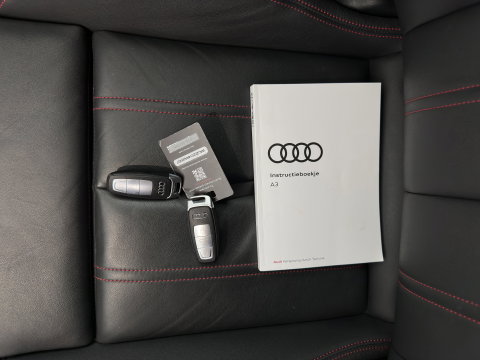 Audi A3 Limousine 30 TFSI S edition S-Line (INCL.BTW) Aut. *LEATHER | MATRIX-LED | HEATED-SPORTSEATS | ADAPTIVE-CRUISE | CAMERA | DIGI-COCKPIT | NAVI-FULLMAP | PRIVACY-GLASS | AMBIENT-LIGHT | SHIFT-PADDLES | ECC | PDC | 18''ALU*