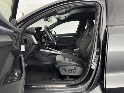 Audi A3 Limousine 30 TFSI S edition S-Line (INCL.BTW) Aut. *LEATHER | MATRIX-LED | HEATED-SPORTSEATS | ADAPTIVE-CRUISE | CAMERA | DIGI-COCKPIT | NAVI-FULLMAP | PRIVACY-GLASS | AMBIENT-LIGHT | SHIFT-PADDLES | ECC | PDC | 18''ALU*