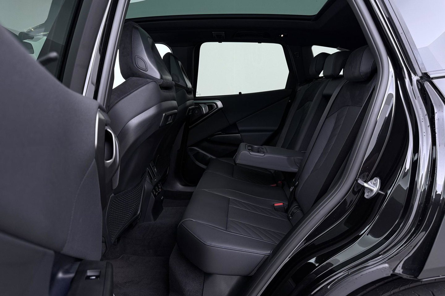 BMW X3 30e xDrive | M Sport | Trekhaak | Panoramadak | Harman/Kardon | Head-Up | Stoelventilatie