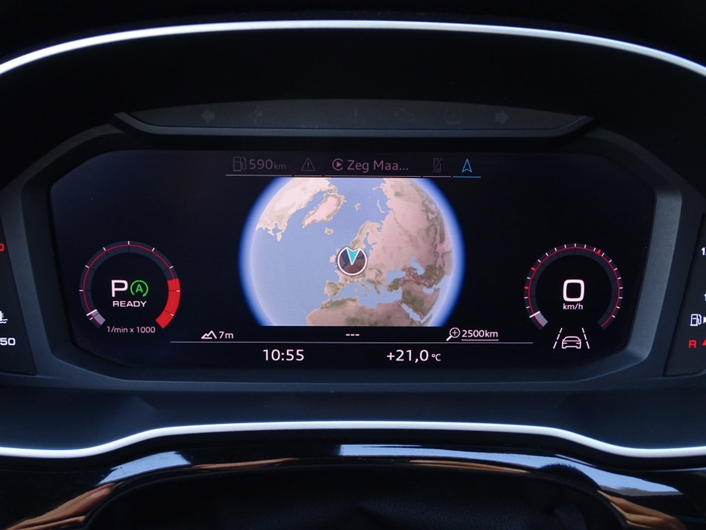 Audi Q3 35 TFSI 150pk/ S-line / 20"/ Matrix / Panorama dak