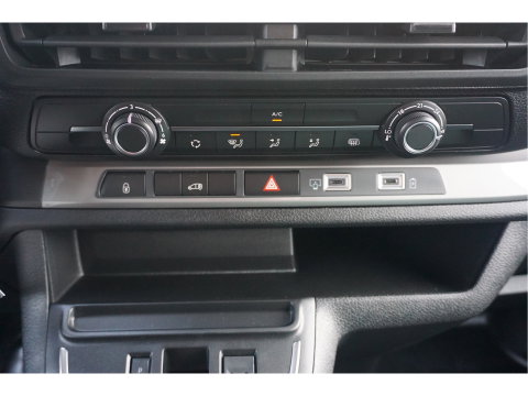 Citroën Jumpy 2.0D 180PK EAT8 Automaat L3H1 BPM VRIJ!! Navi, Camera, Airco, 2x Schuifdeur!! Nr. 710