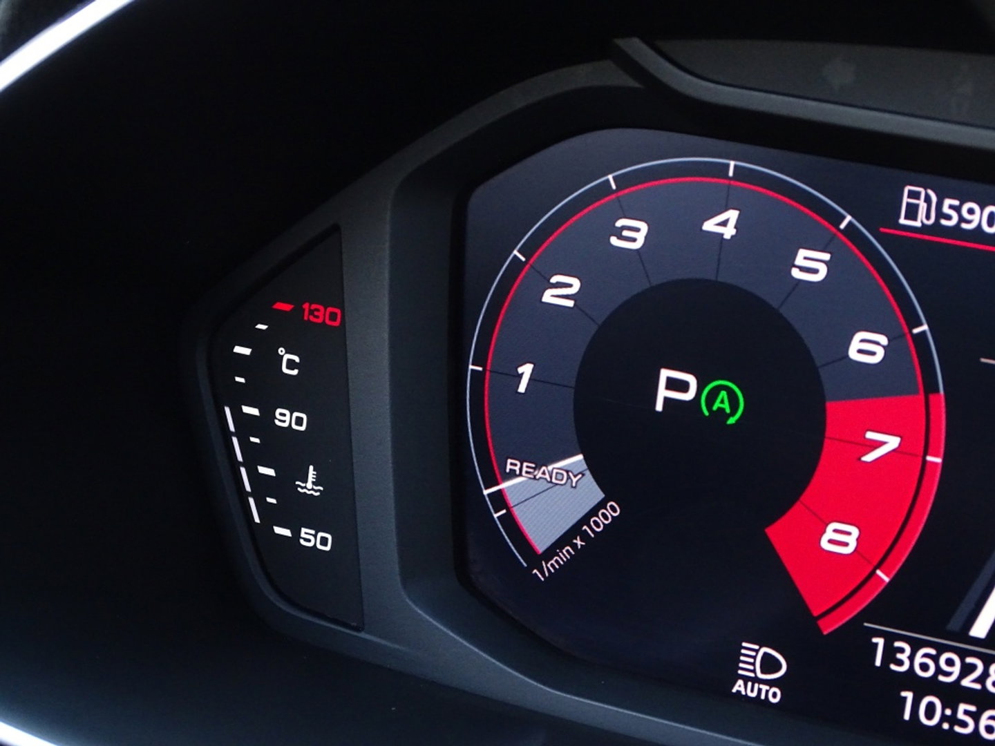 Audi Q3 35 TFSI 150pk/ S-line / 20"/ Matrix / Panorama dak