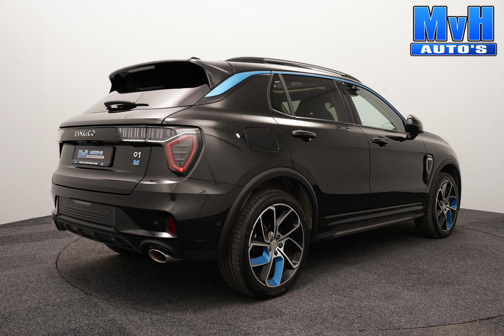 Lynk & Co 01 1.5 PHEV|262PK|LUXE|360°CAM|PANO|SOH.93%