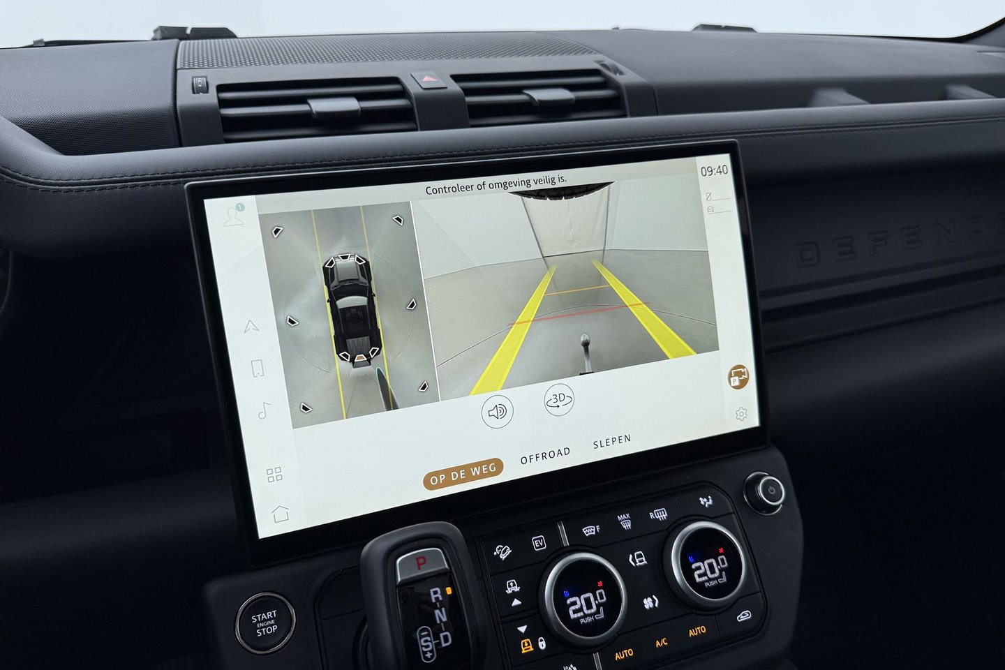 Land Rover Defender 110 P300e X-Dynamic HSE | Luchtvering | Stoelventilatie | Trekhaak | 360° Camera | Meridian | Stoel+Stuurverwarming | ACC