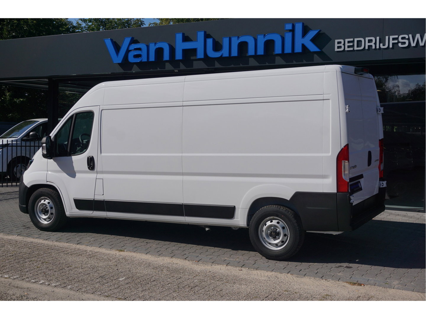 Citroën Jumper 35 2.2 EAT8 140PK Automaat L3H2 BPM VRIJ!! 10" Navi, Climate, Camera, LED, 270º Deur Betimmering!! NR. J075*