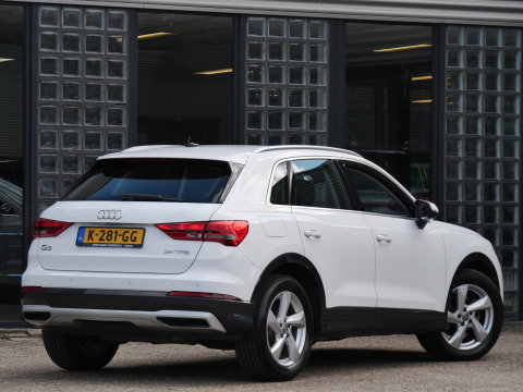 Audi Q3 35TFSi BUSINESS ED/ ADAPTIVE CRUISE/ CARPLAY/ STOELVERWARMING