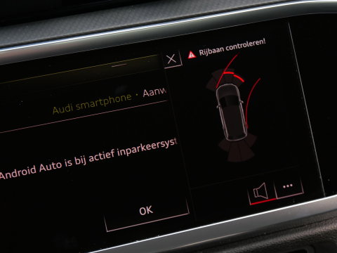Audi Q3 35TFSi BUSINESS ED/ ADAPTIVE CRUISE/ CARPLAY/ STOELVERWARMING