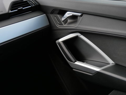 Audi Q3 35TFSi BUSINESS ED/ ADAPTIVE CRUISE/ CARPLAY/ STOELVERWARMING