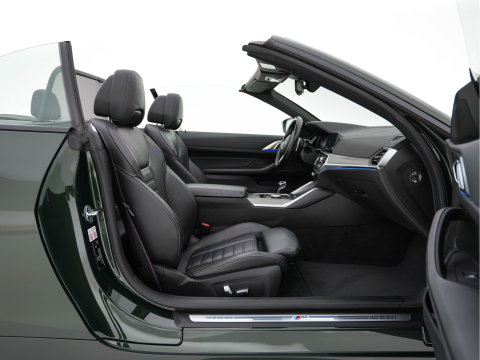 BMW 4 Serie Cabrio M440i xDrive High Executive (INCL-BTW) *LEATHER | LASER-LED | MEMORY-PACK | DIGI-COCKPIT | KEYLESS | HIFI-SOUND | SHIFTPADDLES | CAMERA | DAB | NAVI-FULLMAP | AMBIENTLIGHT | HEAD-UP | TOWBAR | 19''ALU*