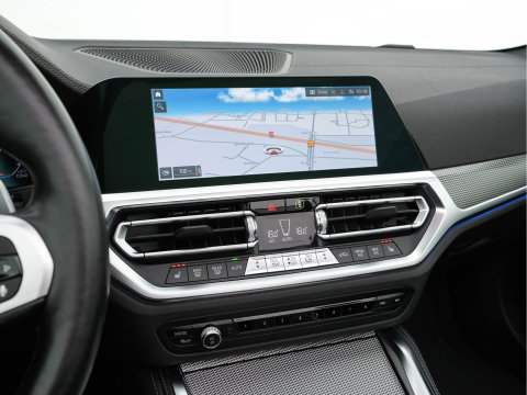 BMW 4 Serie Cabrio M440i xDrive High Executive (INCL-BTW) *LEATHER | LASER-LED | MEMORY-PACK | DIGI-COCKPIT | KEYLESS | HIFI-SOUND | SHIFTPADDLES | CAMERA | DAB | NAVI-FULLMAP | AMBIENTLIGHT | HEAD-UP | TOWBAR | 19''ALU*