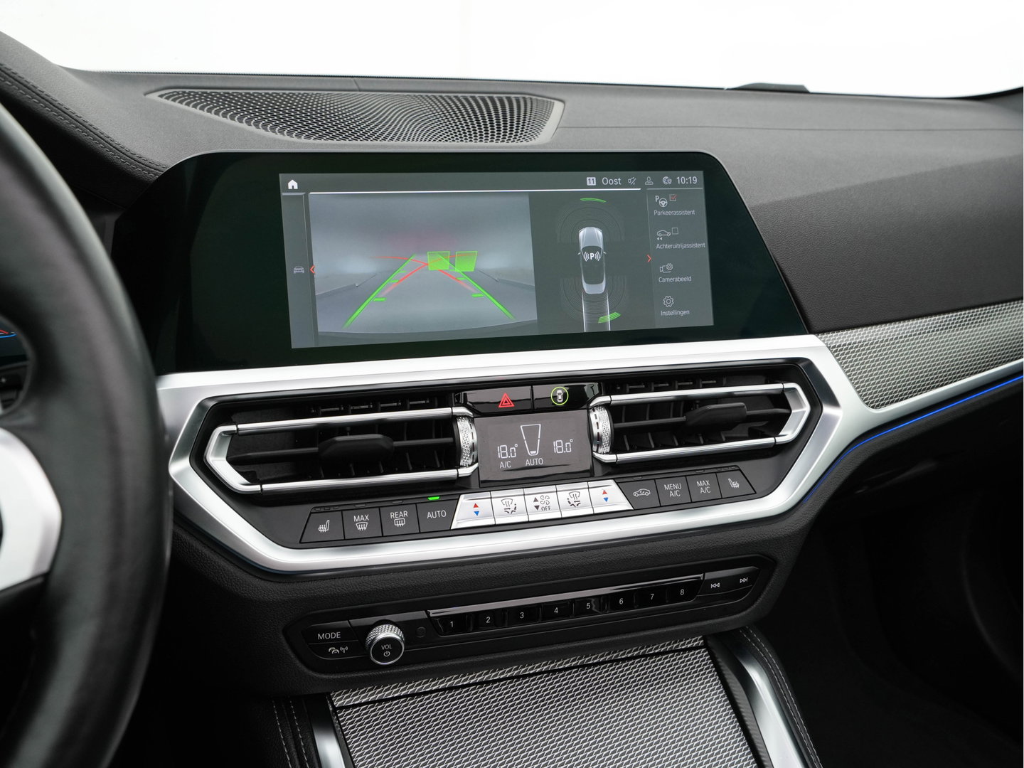 BMW 4 Serie Cabrio M440i xDrive High Executive (INCL-BTW) *LEATHER | LASER-LED | MEMORY-PACK | DIGI-COCKPIT | KEYLESS | HIFI-SOUND | SHIFTPADDLES | CAMERA | DAB | NAVI-FULLMAP | AMBIENTLIGHT | HEAD-UP | TOWBAR | 19''ALU*