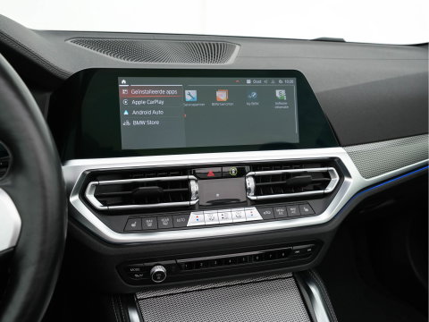BMW 4 Serie Cabrio M440i xDrive High Executive (INCL-BTW) *LEATHER | LASER-LED | MEMORY-PACK | DIGI-COCKPIT | KEYLESS | HIFI-SOUND | SHIFTPADDLES | CAMERA | DAB | NAVI-FULLMAP | AMBIENTLIGHT | HEAD-UP | TOWBAR | 19''ALU*