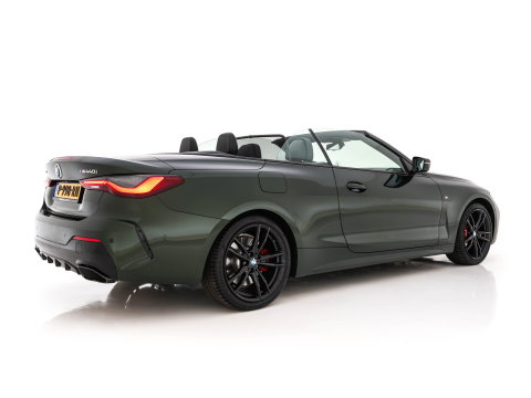 BMW 4 Serie Cabrio M440i xDrive High Executive (INCL-BTW) *LEATHER | LASER-LED | MEMORY-PACK | DIGI-COCKPIT | KEYLESS | HIFI-SOUND | SHIFTPADDLES | CAMERA | DAB | NAVI-FULLMAP | AMBIENTLIGHT | HEAD-UP | TOWBAR | 19''ALU*