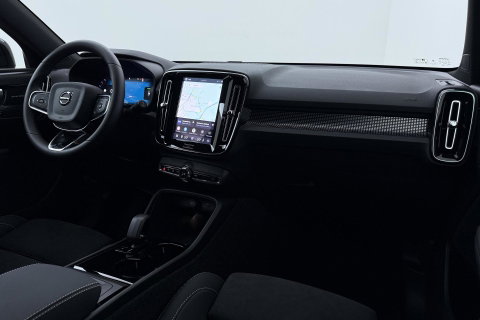 Volvo EX40 Single Motor Extended Range Plus | 82 kWh | Harman/Kardon | ACC | 360° Camera | Warmtepomp | Keyless | Stoel+Stuurverwarming | 19 inch