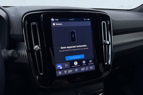 Volvo EX40 Single Motor Extended Range Plus | 82 kWh | Harman/Kardon | ACC | 360° Camera | Warmtepomp | Keyless | Stoel+Stuurverwarming | 19 inch