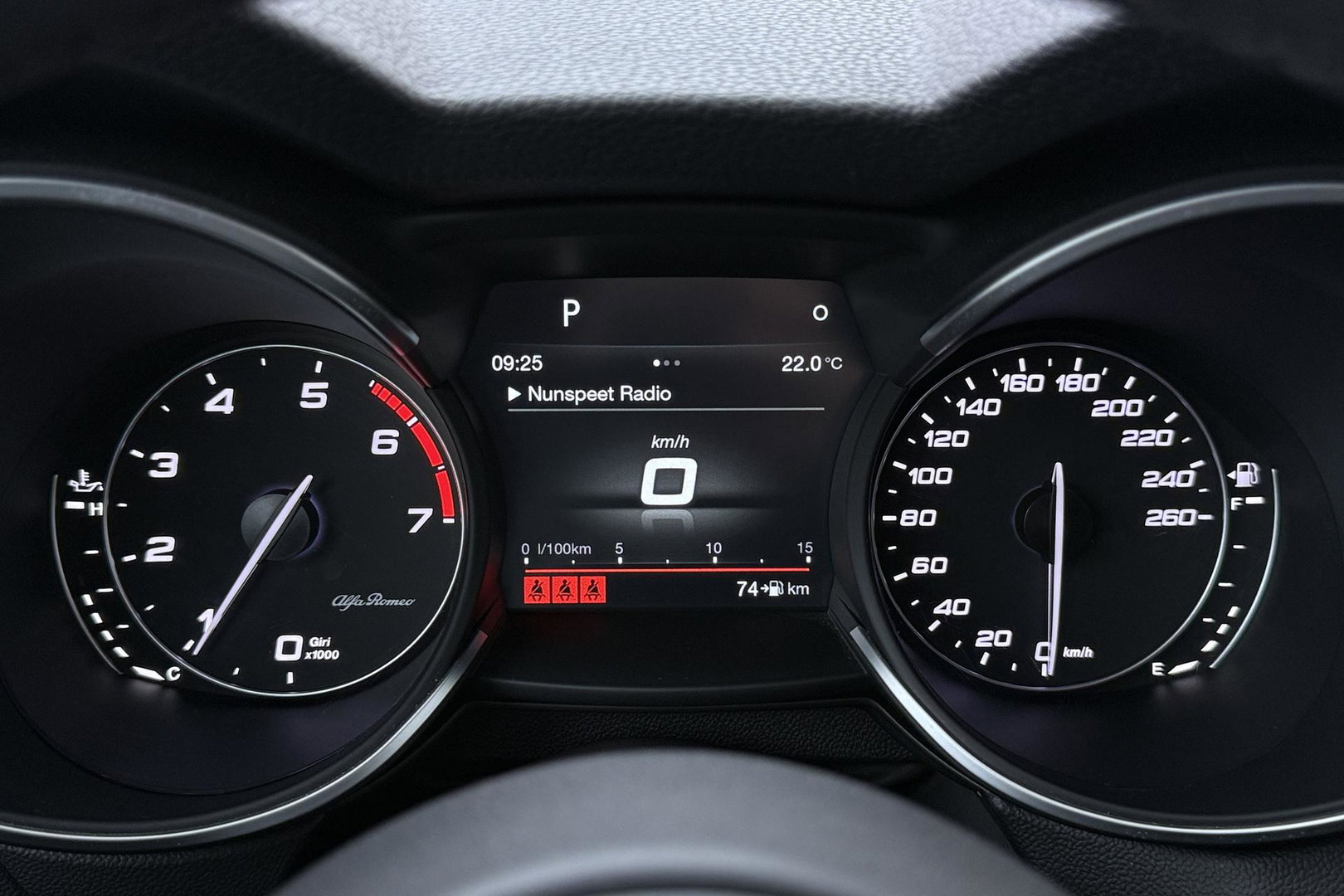 Alfa Romeo Stelvio 2.0T AWD Super | ACC | Elektrische Stoelen+Memory | Stoel+Stuurverwarming | Camera | Dodehoekdetectie | Elektrische Achterklep | Leder