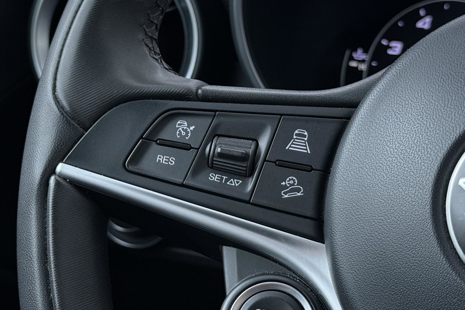 Alfa Romeo Stelvio 2.0T AWD Super | ACC | Elektrische Stoelen+Memory | Stoel+Stuurverwarming | Camera | Dodehoekdetectie | Elektrische Achterklep | Leder