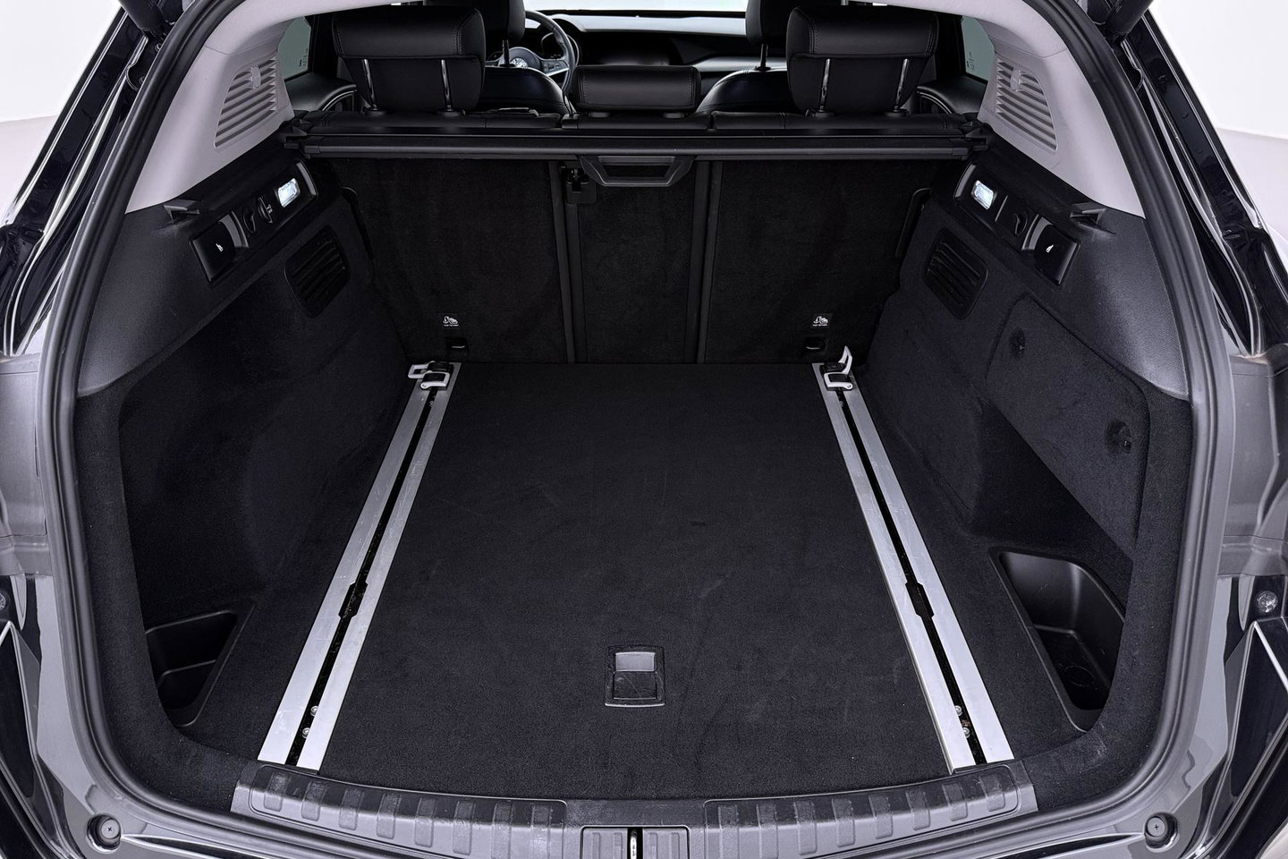 Alfa Romeo Stelvio 2.0T AWD Super | ACC | Elektrische Stoelen+Memory | Stoel+Stuurverwarming | Camera | Dodehoekdetectie | Elektrische Achterklep | Leder