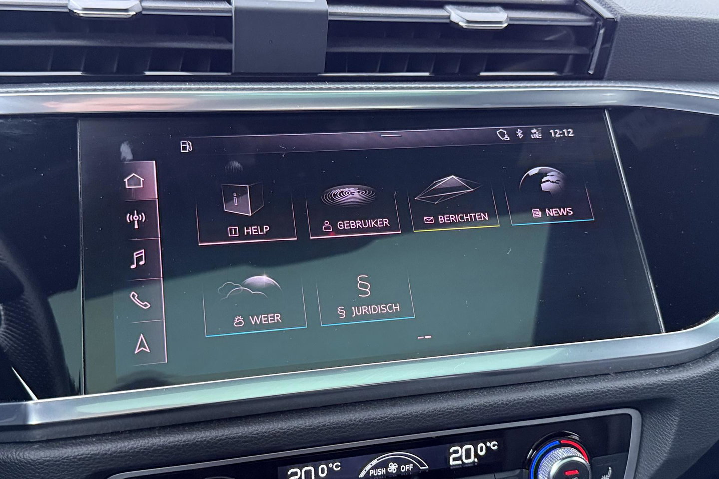 Audi Q3 40 TFSI Quattro Business Edition | Panoramadak | 360° Camera | Keyless | BLIS | Elektrische Stoelen | Stoel+Stuurverwarming | ACC