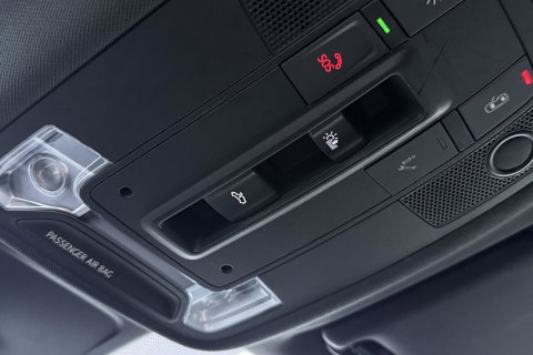 Audi Q3 40 TFSI Quattro Business Edition | Panoramadak | 360° Camera | Keyless | BLIS | Elektrische Stoelen | Stoel+Stuurverwarming | ACC