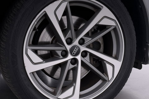 Audi Q3 40 TFSI Quattro Business Edition | Panoramadak | 360° Camera | Keyless | BLIS | Elektrische Stoelen | Stoel+Stuurverwarming | ACC