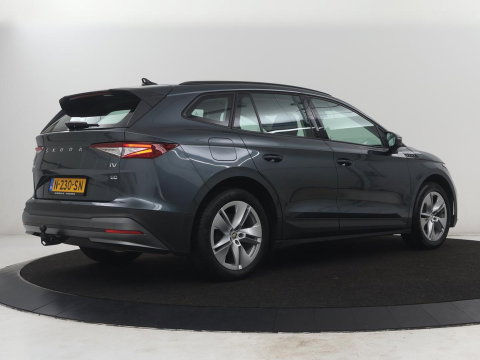 Škoda Enyaq iV 60 | SOH 93,0% | Half leder | Cruise control | Carplay | Climate control | Lane assist | Park assist | Trekhaak | Sfeerverlichting | Navigatie | Bluetooth