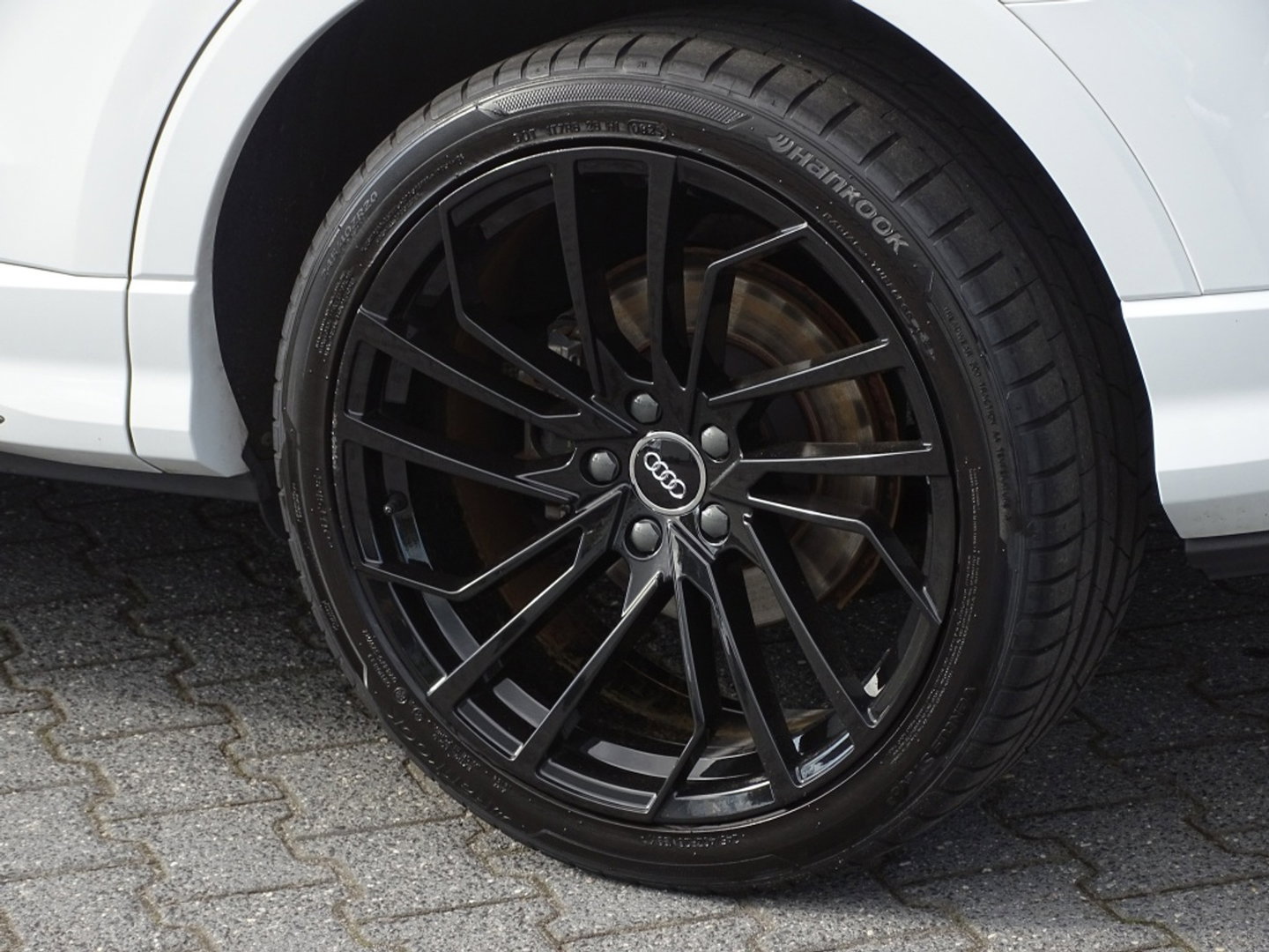 Audi Q3 35 TFSI 150pk/ S-line / 20"/ Matrix / Panorama dak
