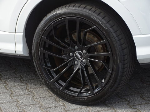 Audi Q3 35 TFSI 150pk/ S-line / 20"/ Matrix / Panorama dak