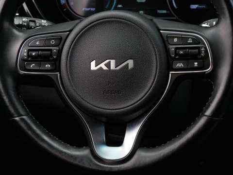 Kia e-Niro 64kWh EDITION/ SOH 99%/ NL-AUTO 1STE EIGENAAR