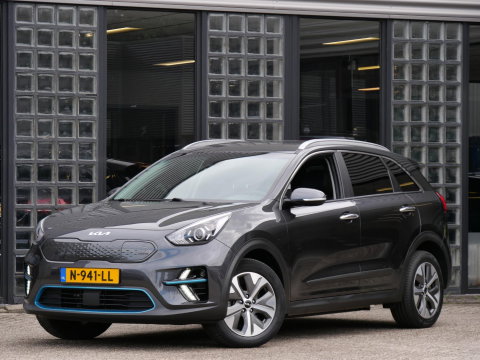 Kia e-Niro 64kWh EDITION/ SOH 99%/ NL-AUTO 1STE EIGENAAR
