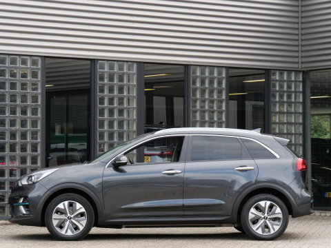 Kia e-Niro 64kWh EDITION/ SOH 99%/ NL-AUTO 1STE EIGENAAR