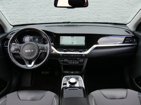 Kia e-Niro 64kWh EDITION/ SOH 99%/ NL-AUTO 1STE EIGENAAR