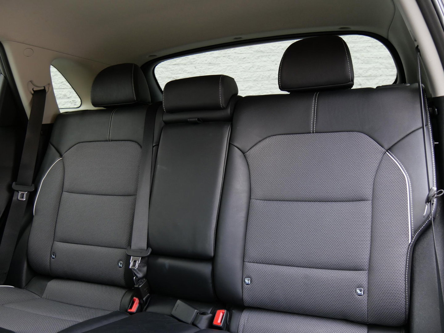 Kia e-Niro 64kWh EDITION/ SOH 99%/ NL-AUTO 1STE EIGENAAR