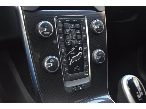 Volvo V40 1.5 T2 Nordic+ | Automaat | Perfect onderhouden | Parkeersensoren | Cruise Control |