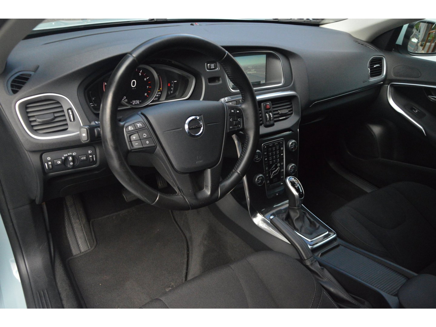 Volvo V40 1.5 T2 Nordic+ | Automaat | Perfect onderhouden | Parkeersensoren | Cruise Control |