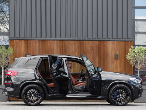 BMW X5 45e 394PK M-Sport Individual / Skylounge / Alcanatara / Laser / 360°