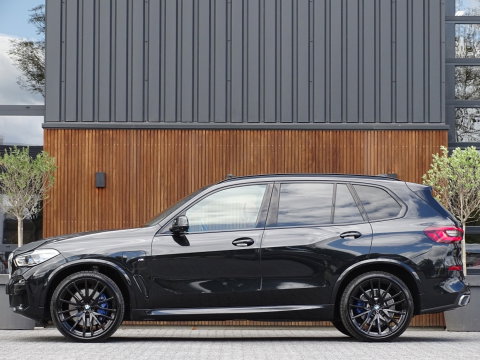 BMW X5 45e 394PK M-Sport Individual / Skylounge / Alcanatara / Laser / 360°