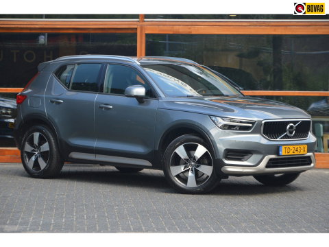 Volvo XC40 2.0 T4 Momentum | Camera | Trekhaak 1800KG | Apple CarPlay | Perfect onderhouden |
