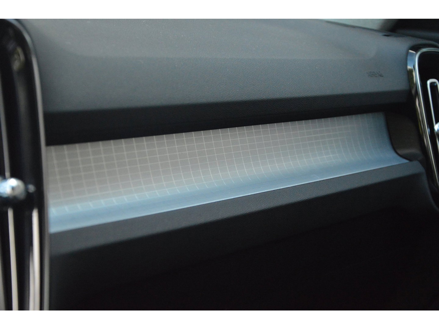 Volvo XC40 2.0 T4 Momentum | Camera | Trekhaak 1800KG | Apple CarPlay | Perfect onderhouden |