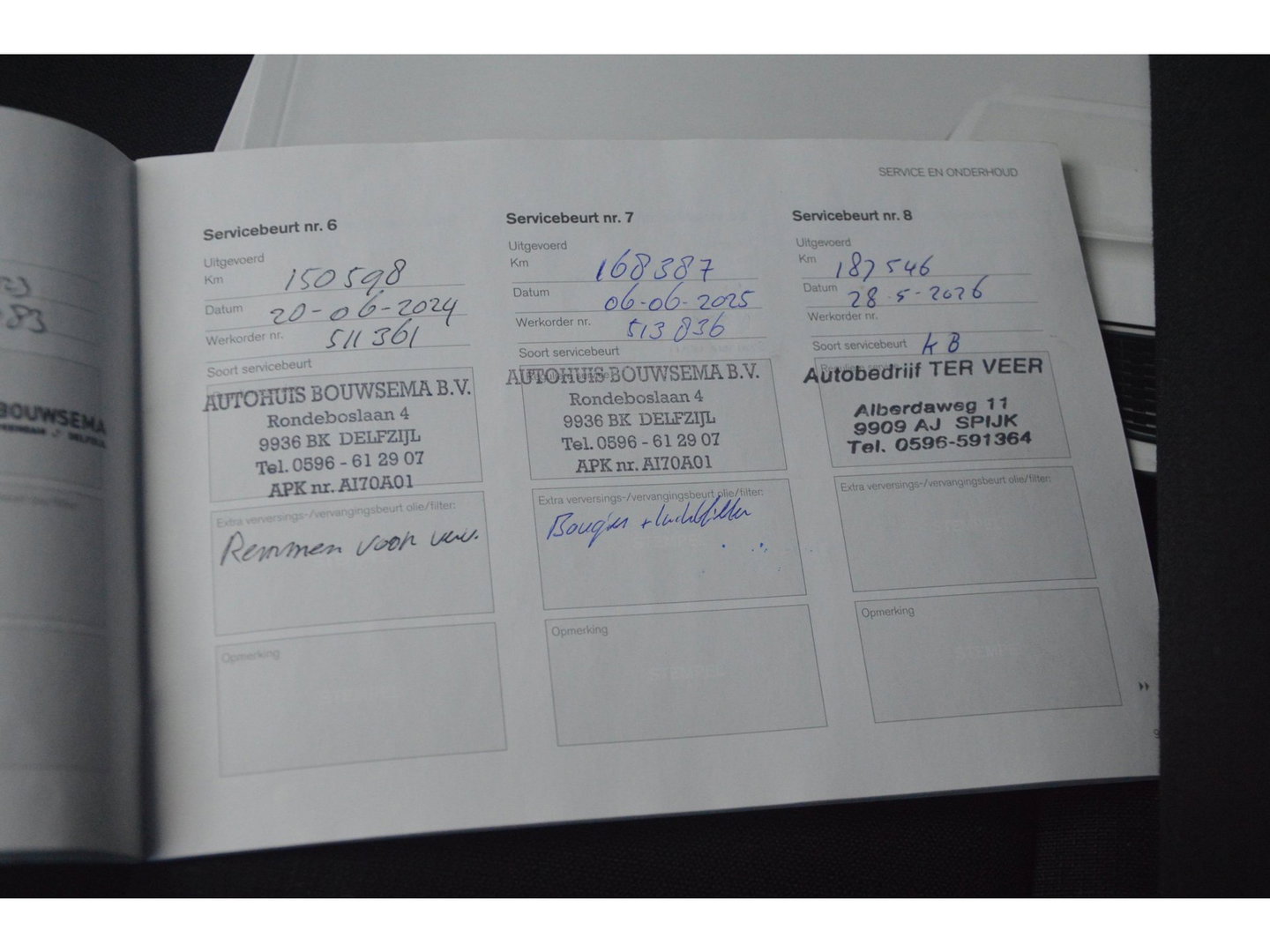 Volvo XC40 2.0 T4 Momentum | Camera | Trekhaak 1800KG | Apple CarPlay | Perfect onderhouden |