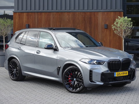 BMW X5 50e 490PK xDrive M-Sport / Individual / Skylounge / Harman Kardon