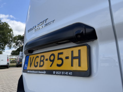 Ford Transit Connect 1.5 EcoBlue L1 Trend / vaste prijs rijklaar € 10.950 ex btw / euro 6 / bpm vrij / lease vanaf € 185 / 3 zits / navigatie / camera / ingerichte laadruimte / cruise control !