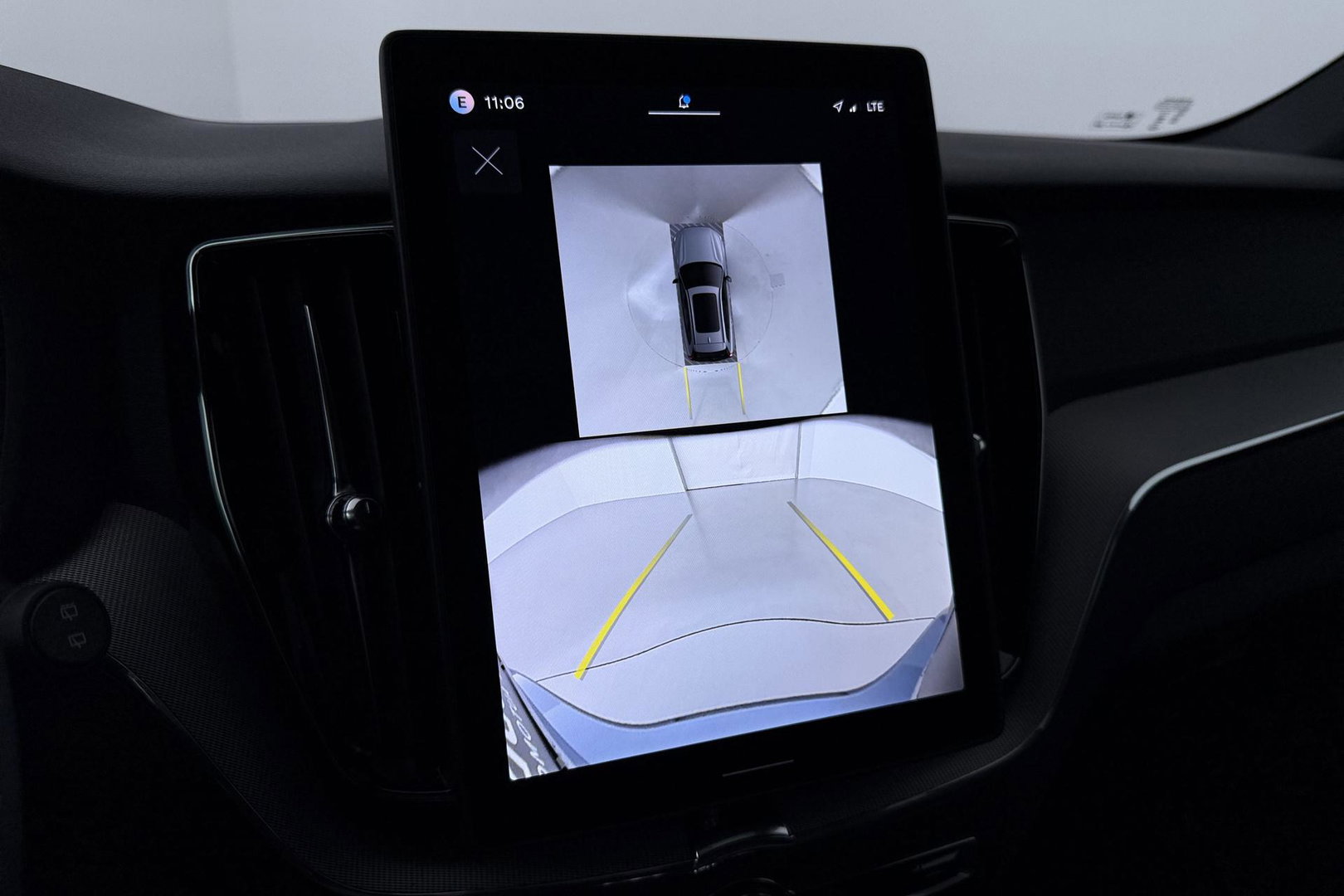 Volvo XC60 T6 Plus Black Edition | Harman/Kardon | Pilot Assist | Panoramadak | 360° Camera | Head-Up | Stoel+Stuurverwarming | 21 Inch