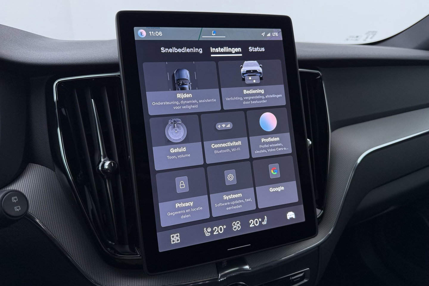 Volvo XC60 T6 Plus Black Edition | Harman/Kardon | Pilot Assist | Panoramadak | 360° Camera | Head-Up | Stoel+Stuurverwarming | 21 Inch
